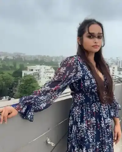 Araria Escorts